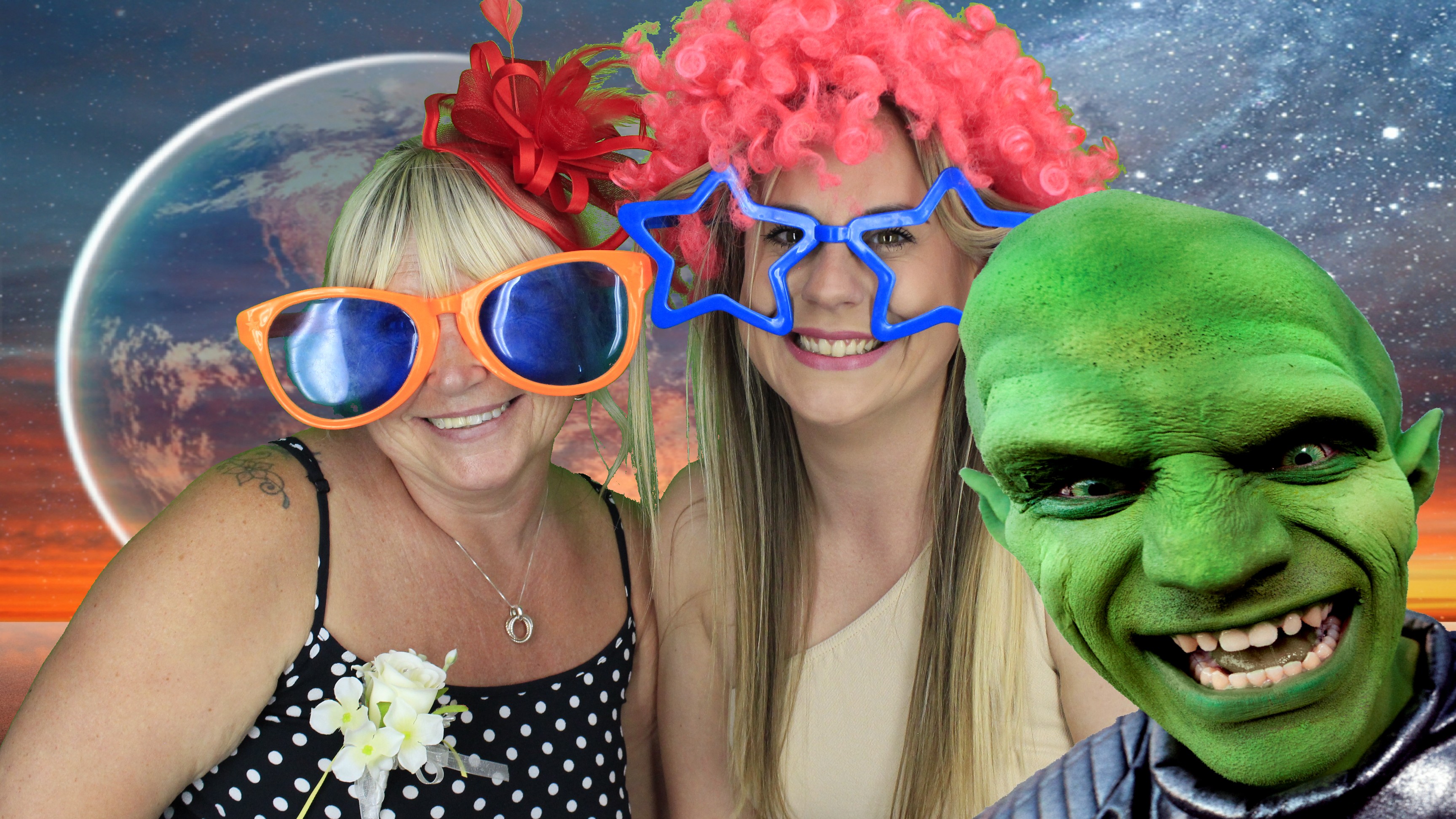 Matt & Jessie Wedding | View more photos from the event at gallery.myphotoboothexperience.co.uk/u/MyPhotoBoothExperienceLtd/Matt-Jessie-Wedding